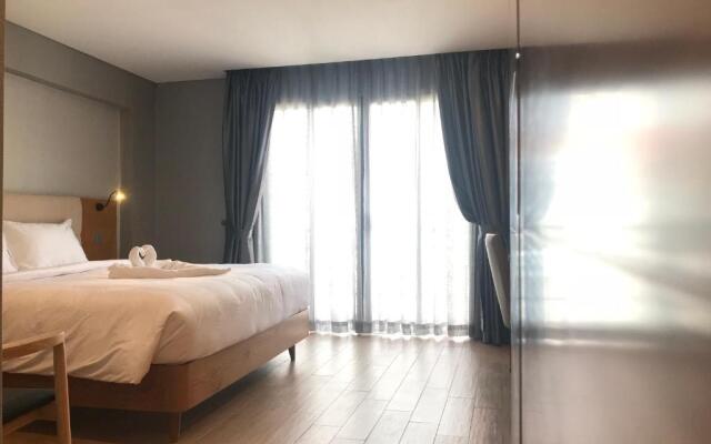 Imperial Saigon Hotel