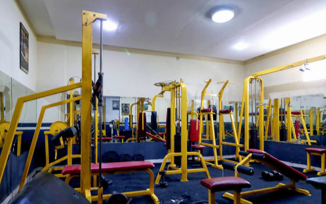 RedDoorz Plus near Universitas Indonesia