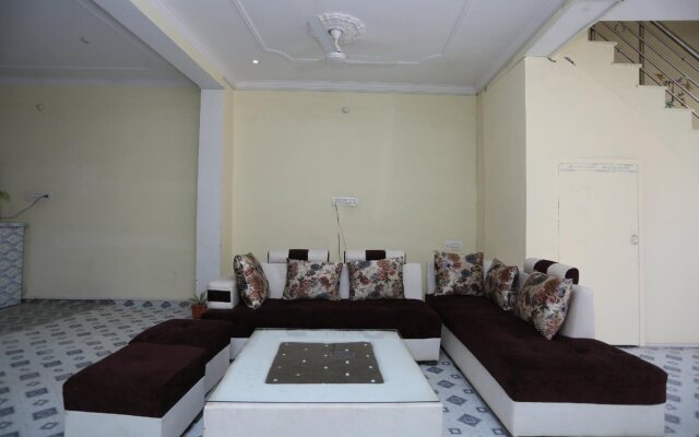 Hotel Khush Khush by OYO Rooms
