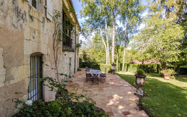 Ritzy Mansion in Sourzac With Tennis Court, Pool & Gym