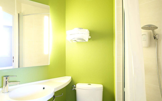 B&B HOTEL Toulon Ollioules