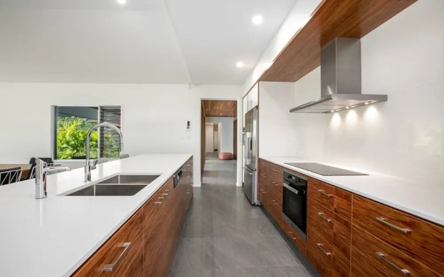 Celeste - at Funnel Bay