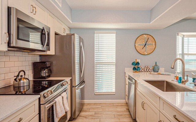 Kontiki Bayfront Condos