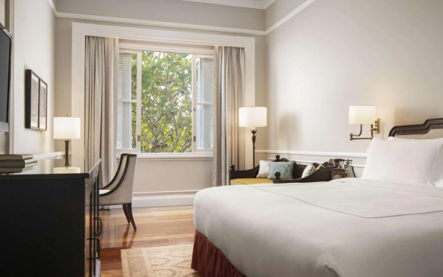 Raffles Grand Hotel d'Angkor