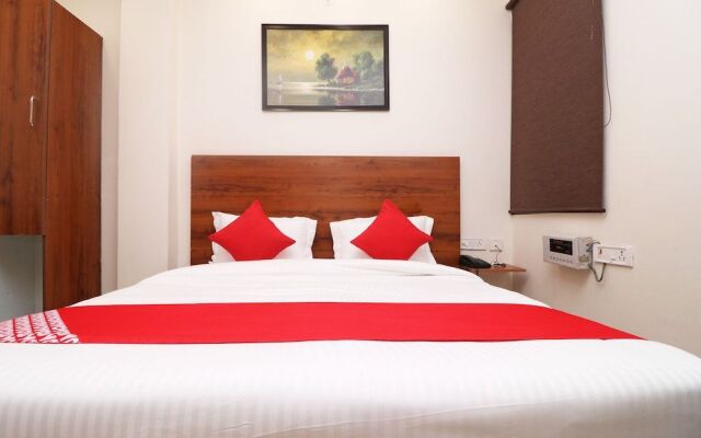 OYO 45940 Grand Imperial