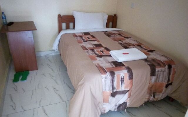Sweet Hut Hotel
