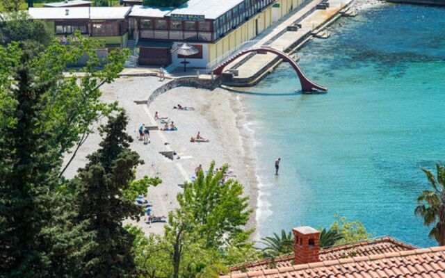 Beautiful Sea View Apartments