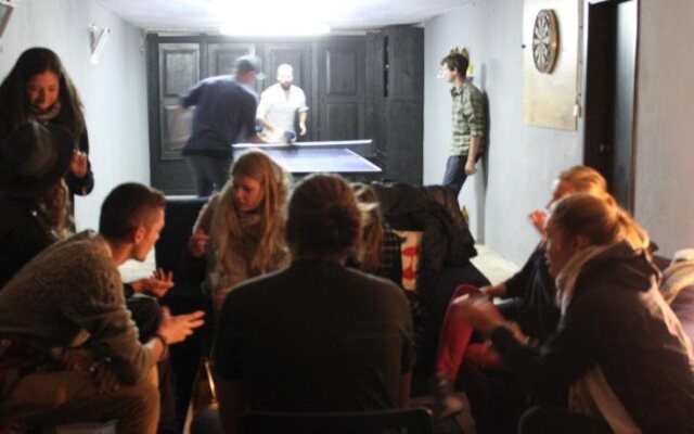 Le Penguin Hostel
