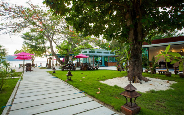 Paradise Resort PHI PHI