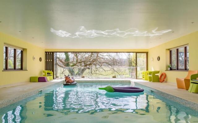 Honeywood Lodge