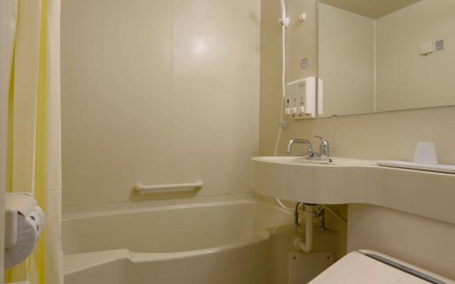 Toyoko Inn Saitama Toda Koen Station Nishi