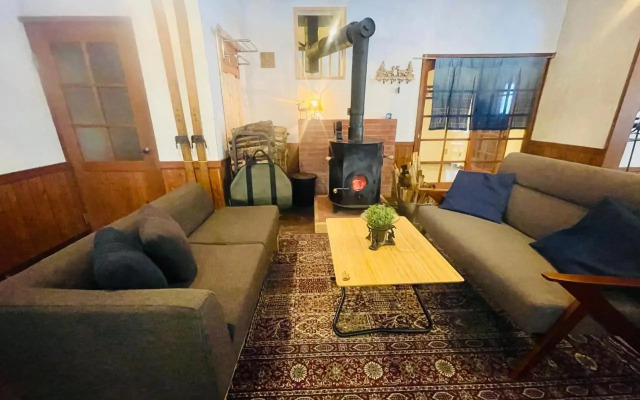 Guest House Zu-Thones Hakuba