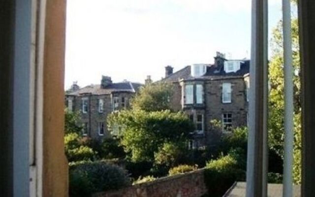 Cherrytree Villa Guest House