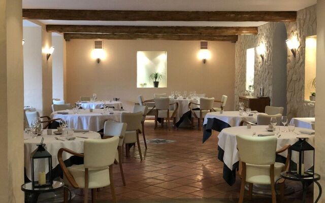 Hôtel La Table 2 Giffon