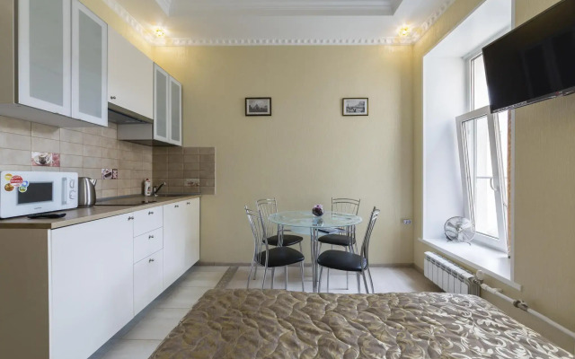 Апартаменты на набережной реки Мойки 10