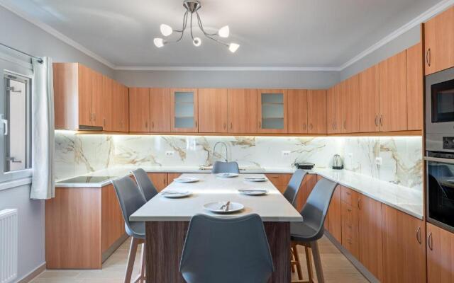 Waterway Luxury Residence-Apartment 1