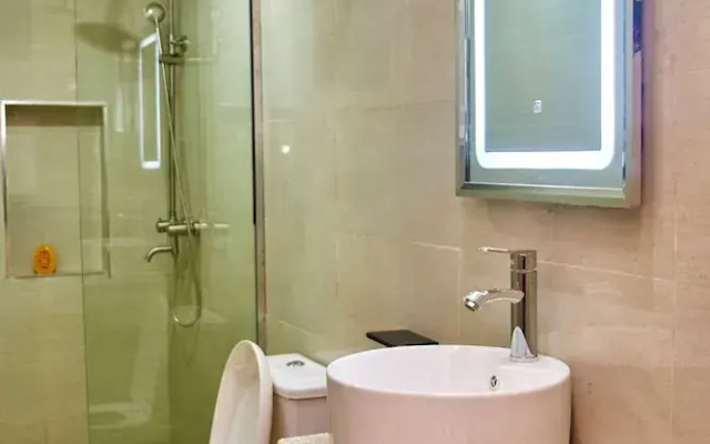 De Mipos Luxury Suites