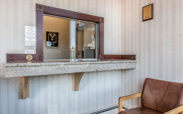 Rodeway Inn Stratford