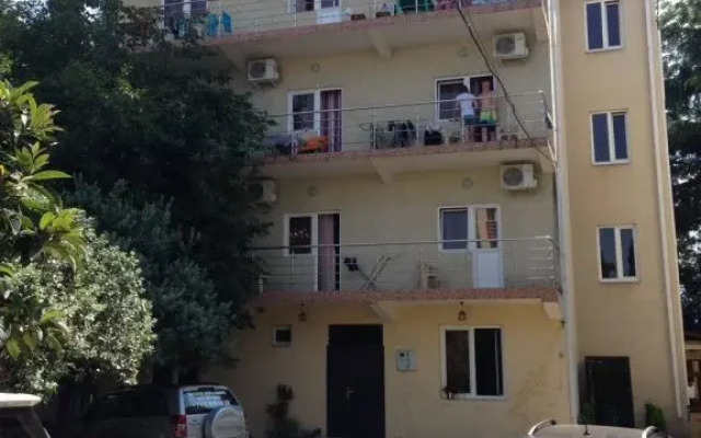 Mega Guest House