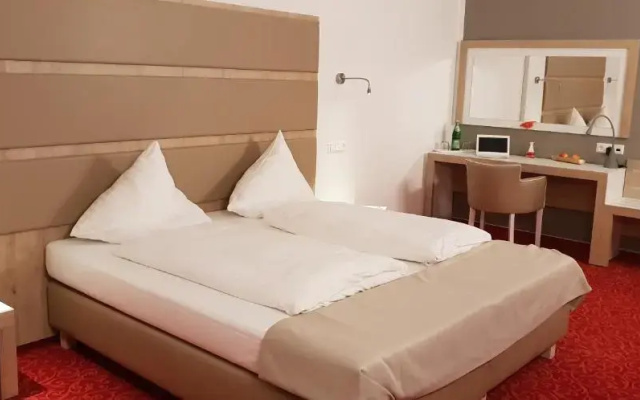 Confour Hotel