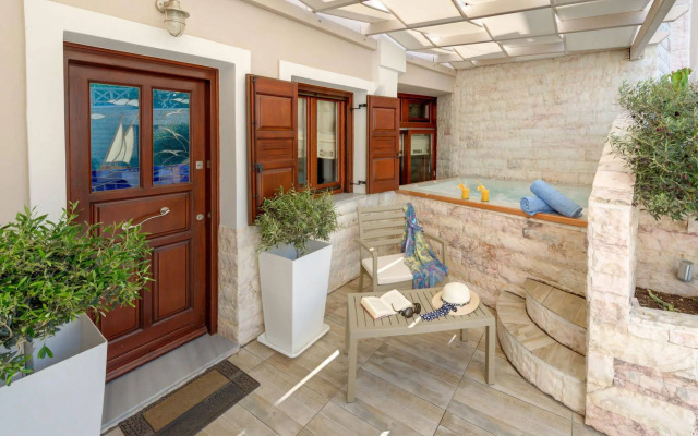 Santorini Suite Home