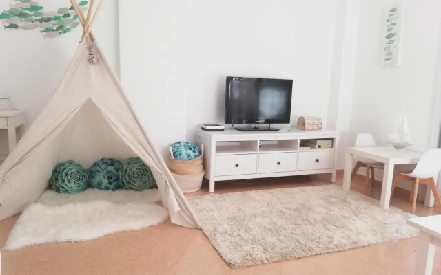 Baby-Friendly Terrace Apartment