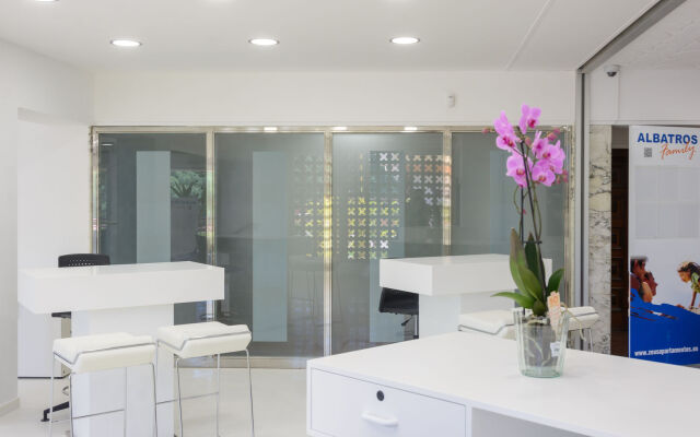 Apartment hotel Albatros Family
