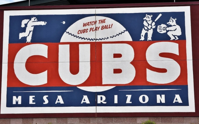 Mesa Garnet 4 Bedroom Home by RedAwning