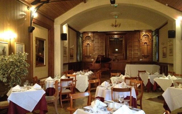 Purbeck House Hotel