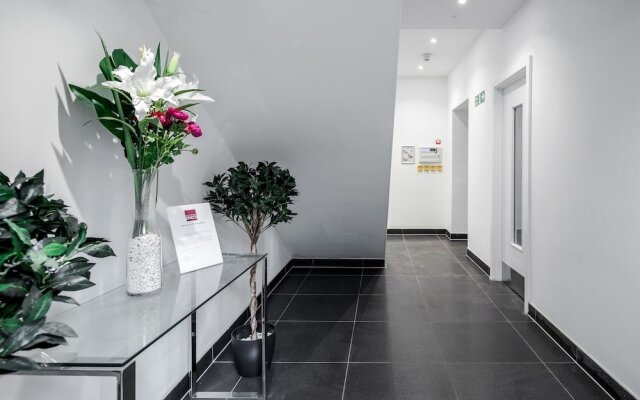 Roomspace Apartments -The Legacy