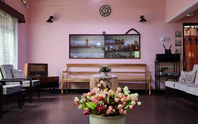 CHARAKAMA Guest Bungalow - GAMPAHA