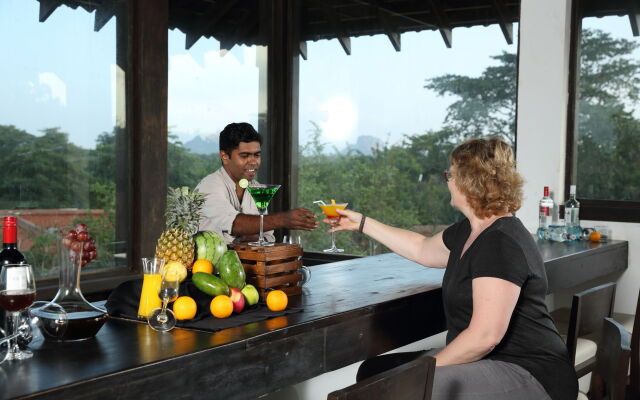 Sigiriya Jungles