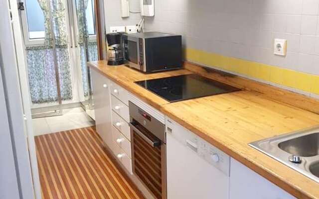 Apartment with One Bedroom in Oviedo, with Wifi - 25 Km From the Beach