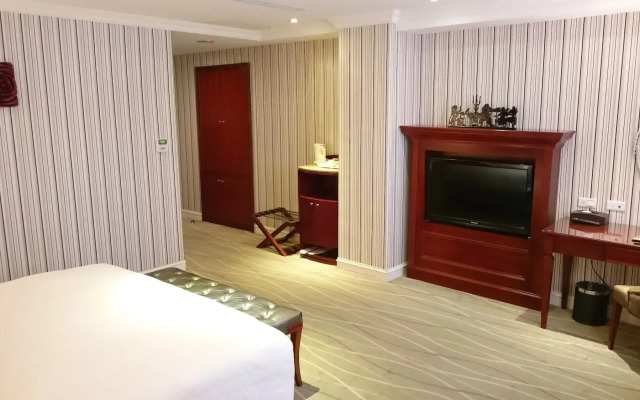 MRT Hotel