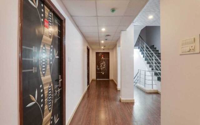 Divine Glory Hotel