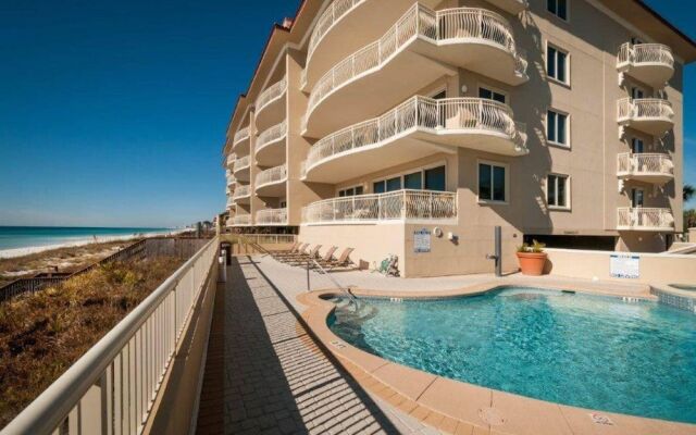Dunes of Crystal Beach by Destin Getaways