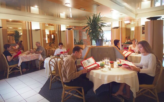 The Originals City, Hôtel Le Boeuf Rouge, Saint-Junien