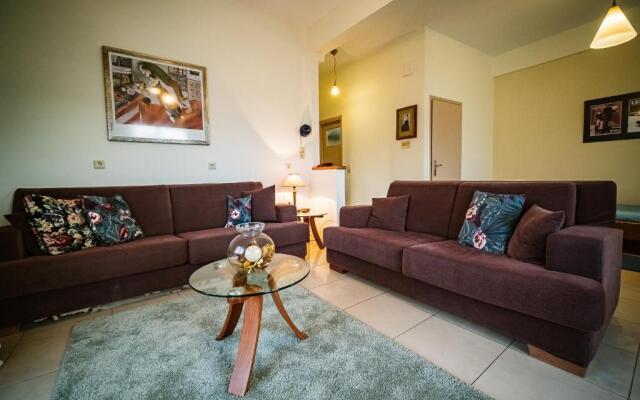 2 Bedrooms-Perfect Center Location-Amazing View