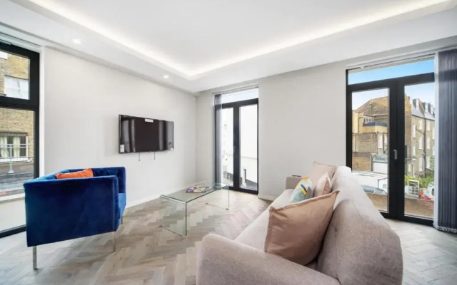 Lux Apartments in Fulham by Dino