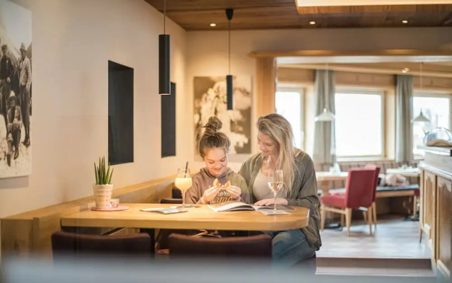 Hotel Waldheim Sexten Sesto