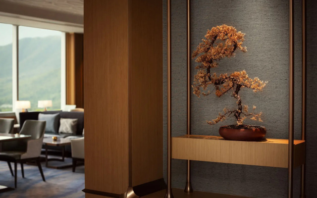 The Silveri Hong Kong - MGallery
