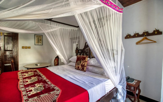 Tembo House Hotel & Apartments