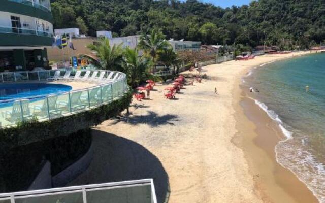 Flat a beira mar em Angra dos Reis