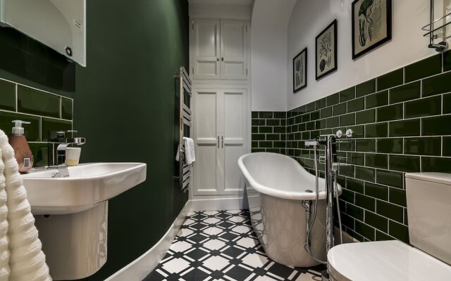 Fishermans Catch 2 Bedroom L. Apartment