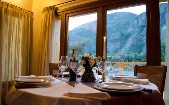 Sendero Lodge