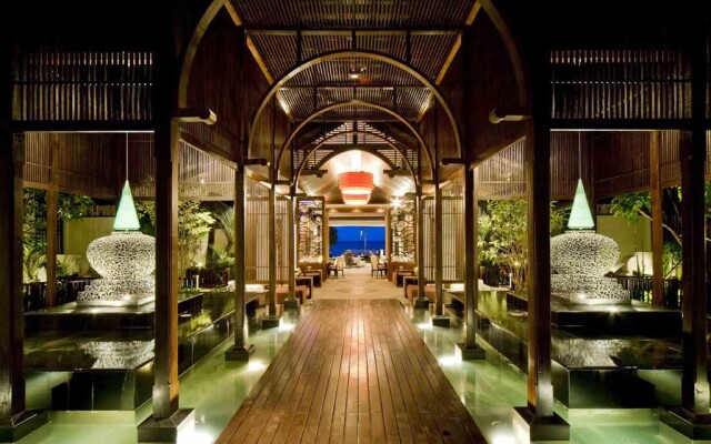 Sareeraya Villas & Suites