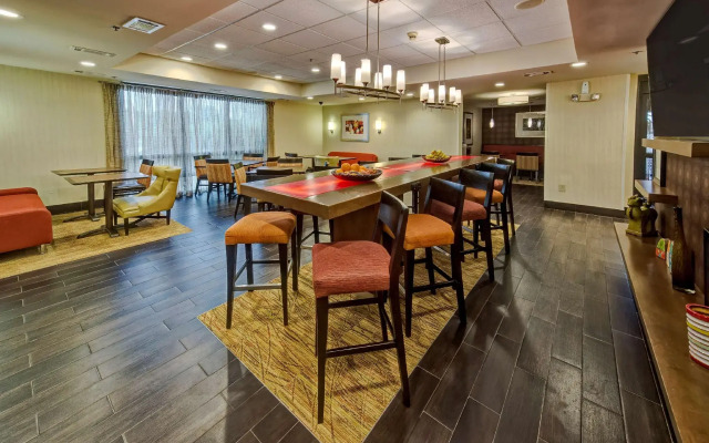 Hampton Inn Houston Baytown