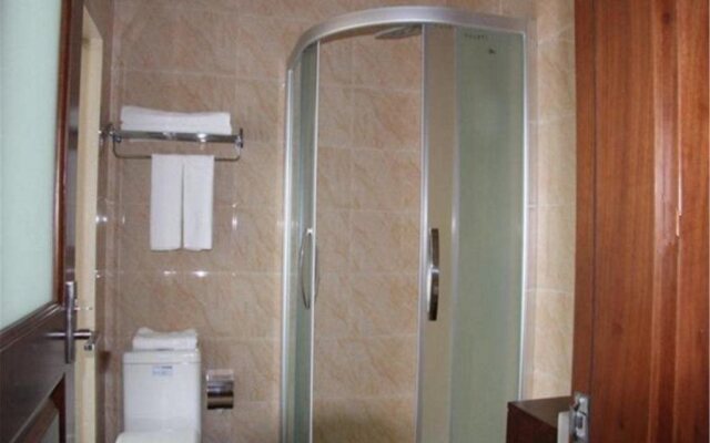 Jinfeng Jingyuan Business Hotel