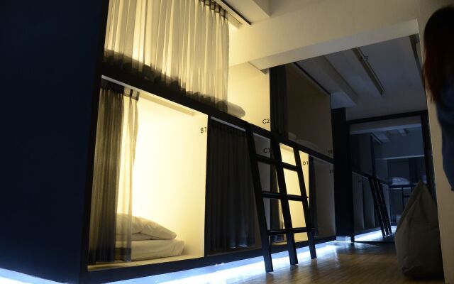 3Howw Hostel at Sukhumvit 21