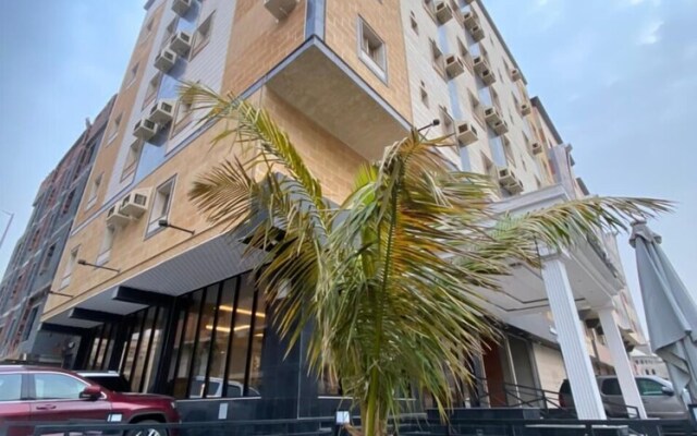Roshan Hotel Suites